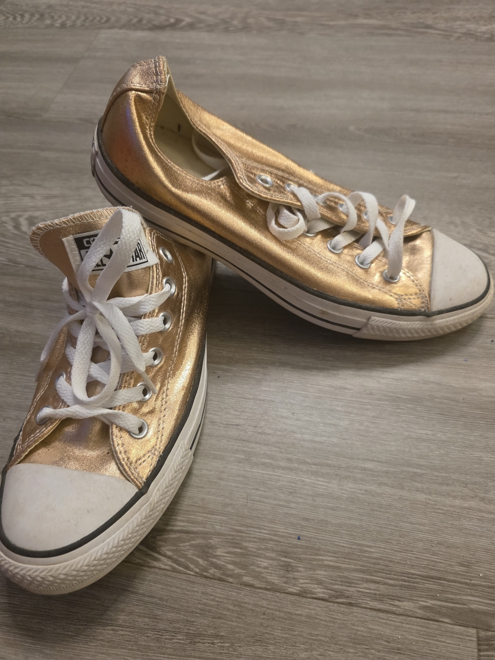 Converse Women's Metallic Rose Gold Low-Top Sneakers